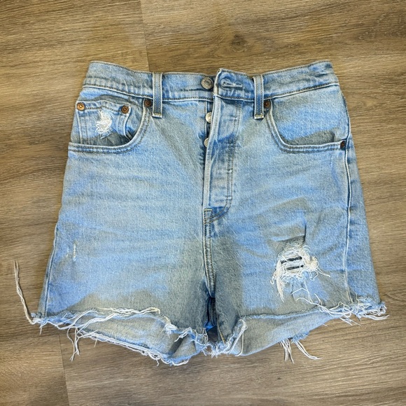 Levi’s ribcage shorts - Picture 1 of 4